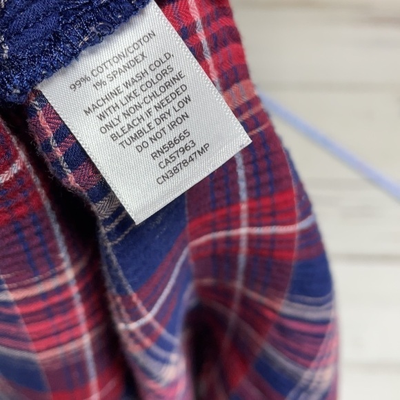 Caslon Top Button Shirt Plaid Red Blue XSP - Picture 12 of 12